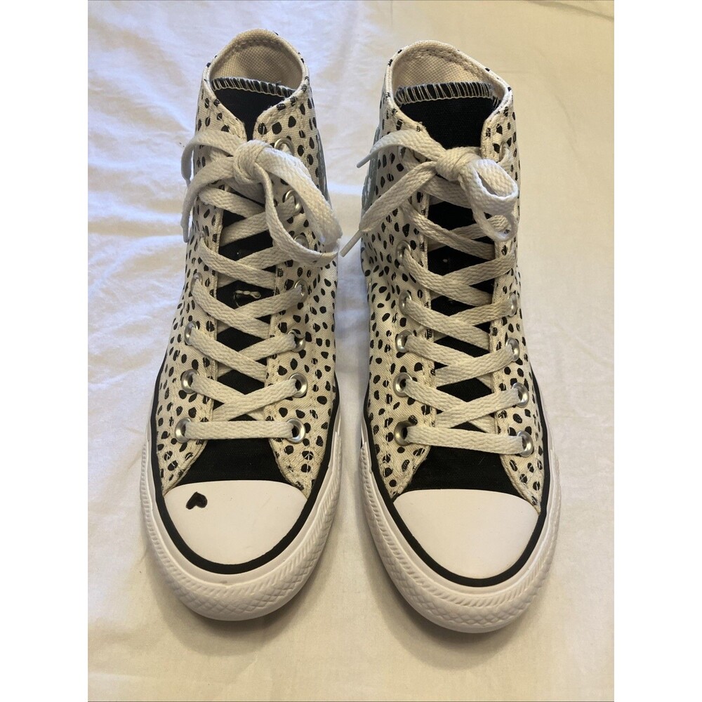 Converse Chuck Taylor Black/White High Top Sneakers Size Women 7.5